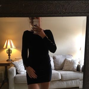 Dress the population velvet black dress